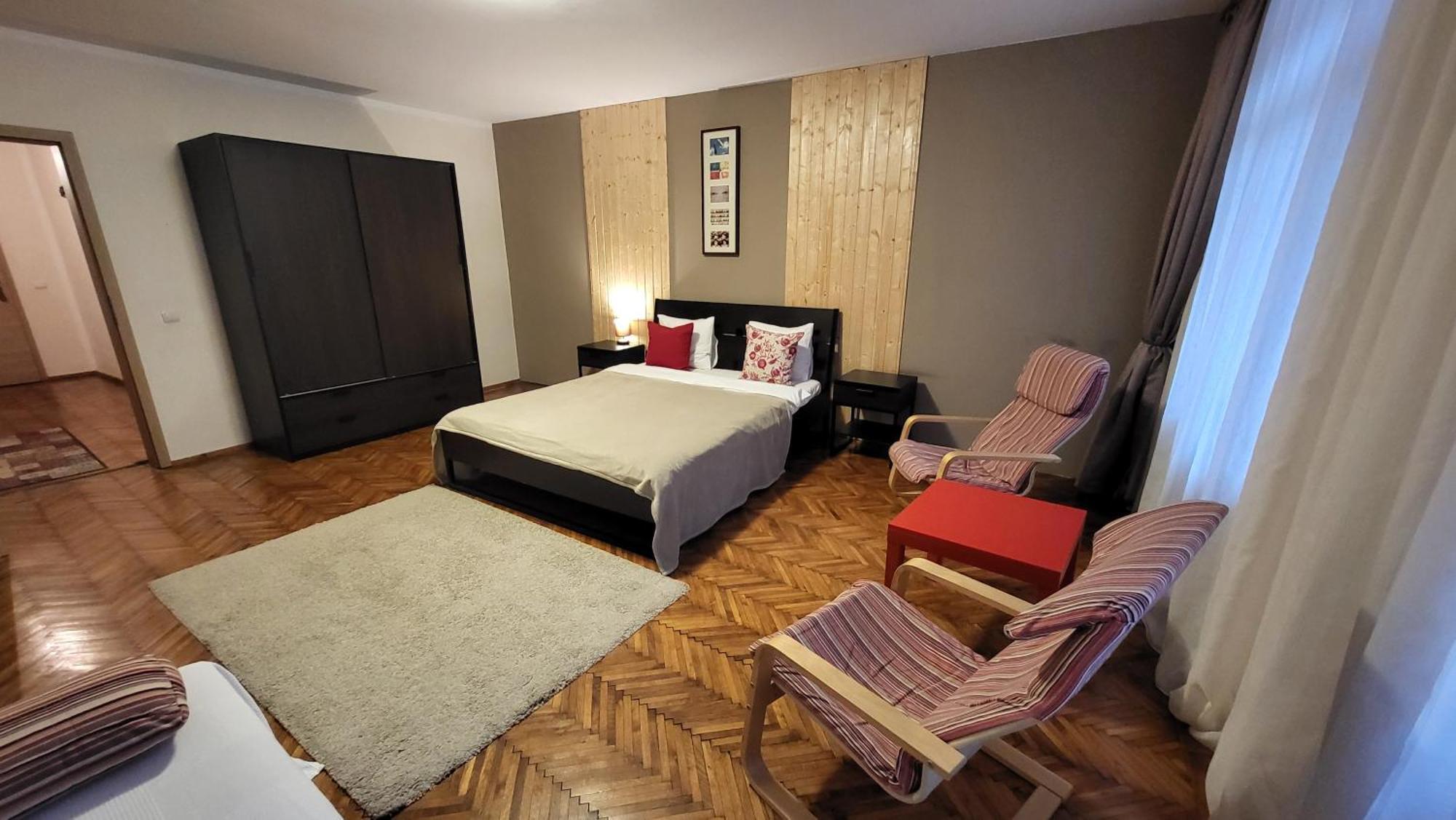 Casa Corona Braşov Extérieur photo
