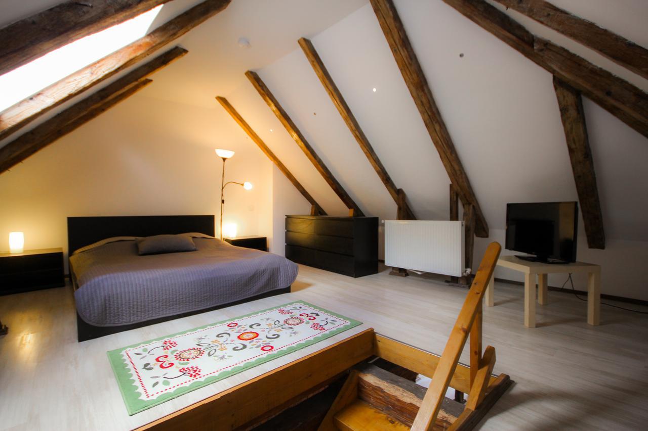 Casa Corona Braşov Extérieur photo