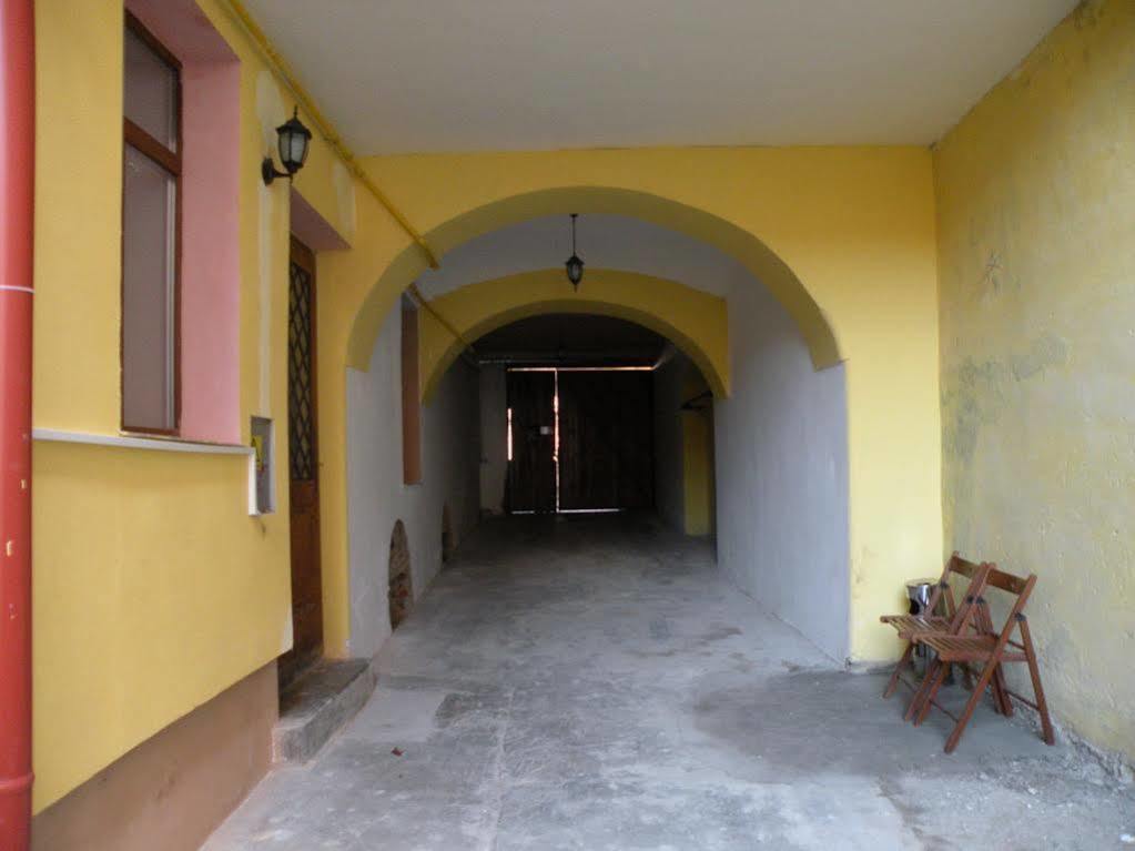 Casa Corona Braşov Extérieur photo
